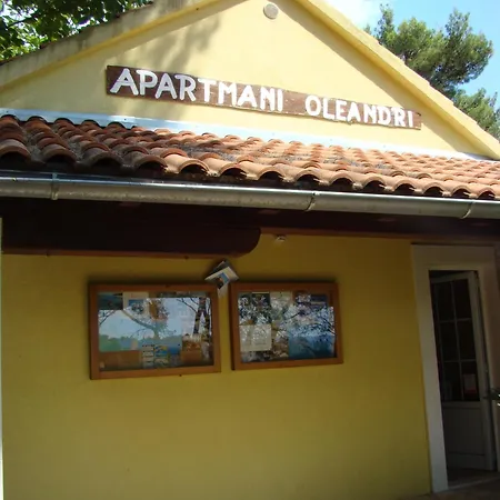Apartman Oleandri