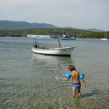 Oleandri * Vrboska