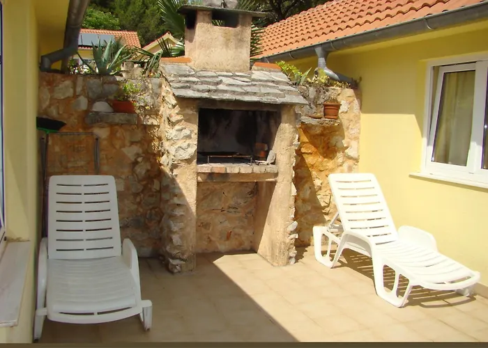 Oleandri Apartman *