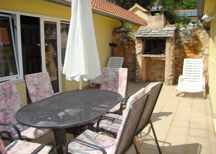 Apartman Oleandri Vrboska