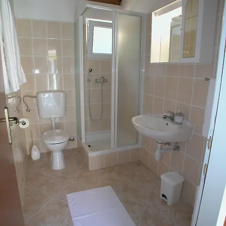 Oleandri Apartamento Vrboska